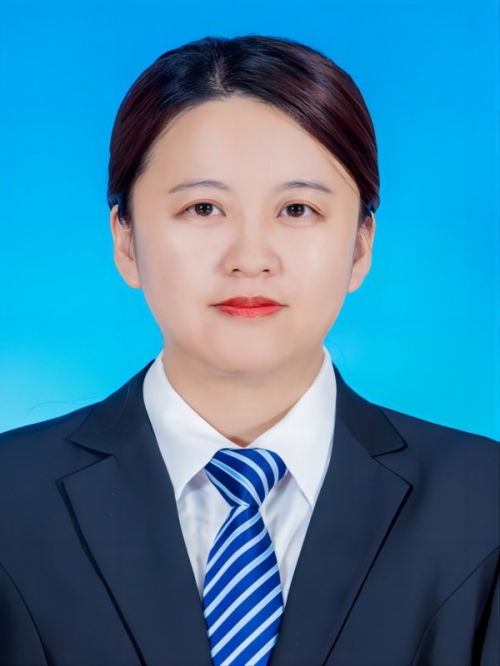 张丙昕.jpg 张丙昕.jpg