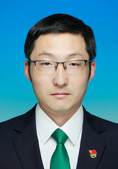 王永亮.jpg 王永亮.jpg